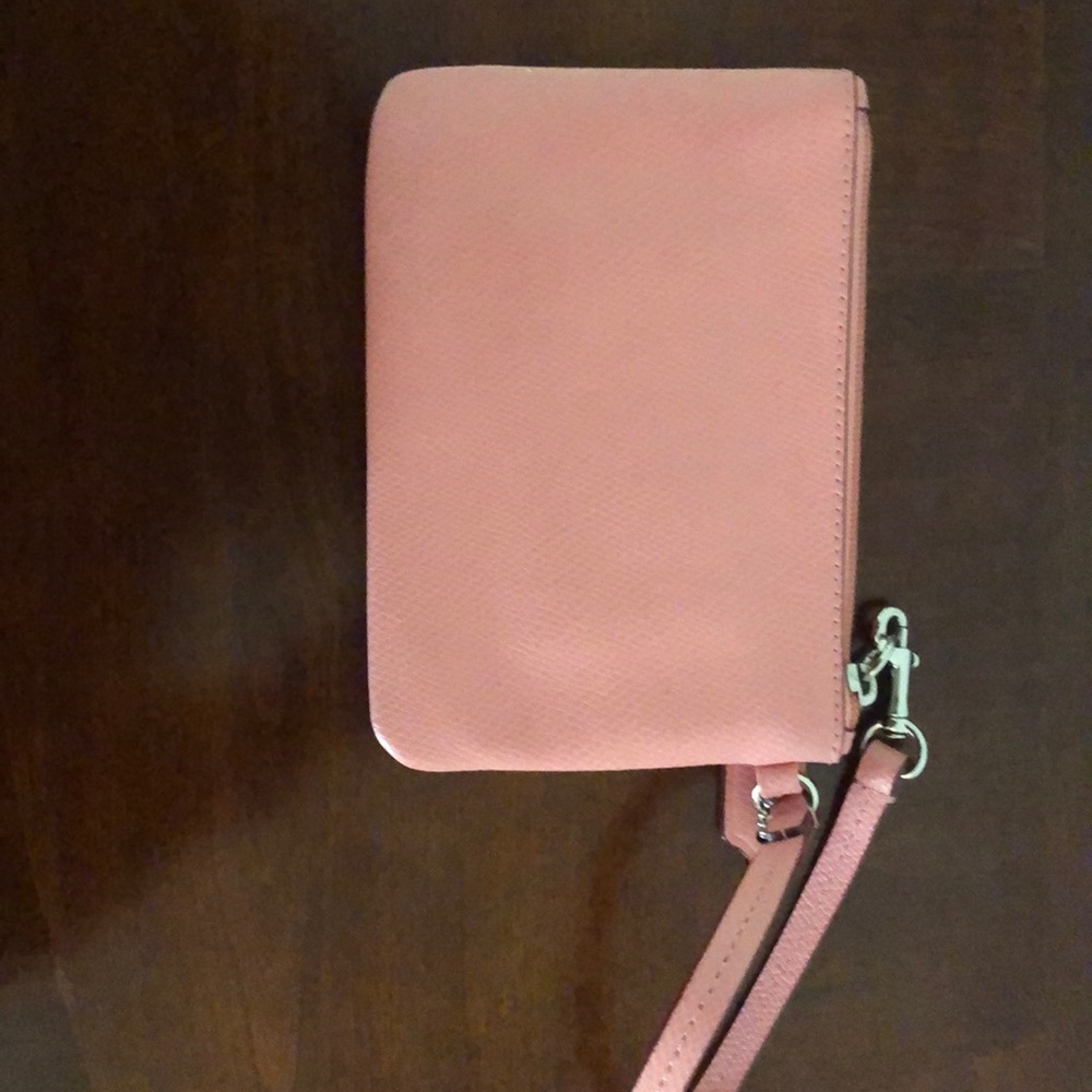 Coach wristlet. - Picture 3 of 4